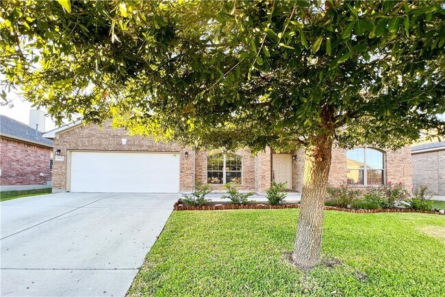 Building Photo - 18004 Calm Harbor Dr