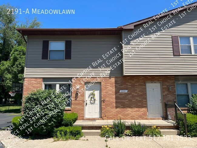 Building Photo - Spacious 2-BDR 1-BTH Townhouse in Holt