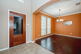 Building Photo - 2218 Falcon Knoll Ln