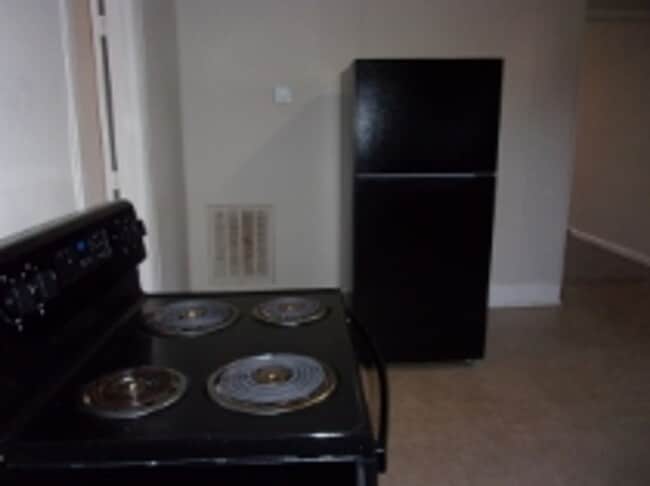 Foto del edificio - 526 Leslie St