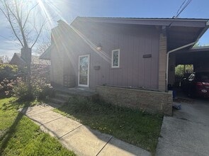 Building Photo - 5712 2nd St S