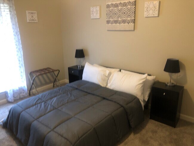 Foto del edificio - 1670 Brightside Dr