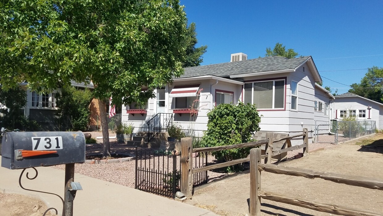 Primary Photo - 2 bedroom 1 bath