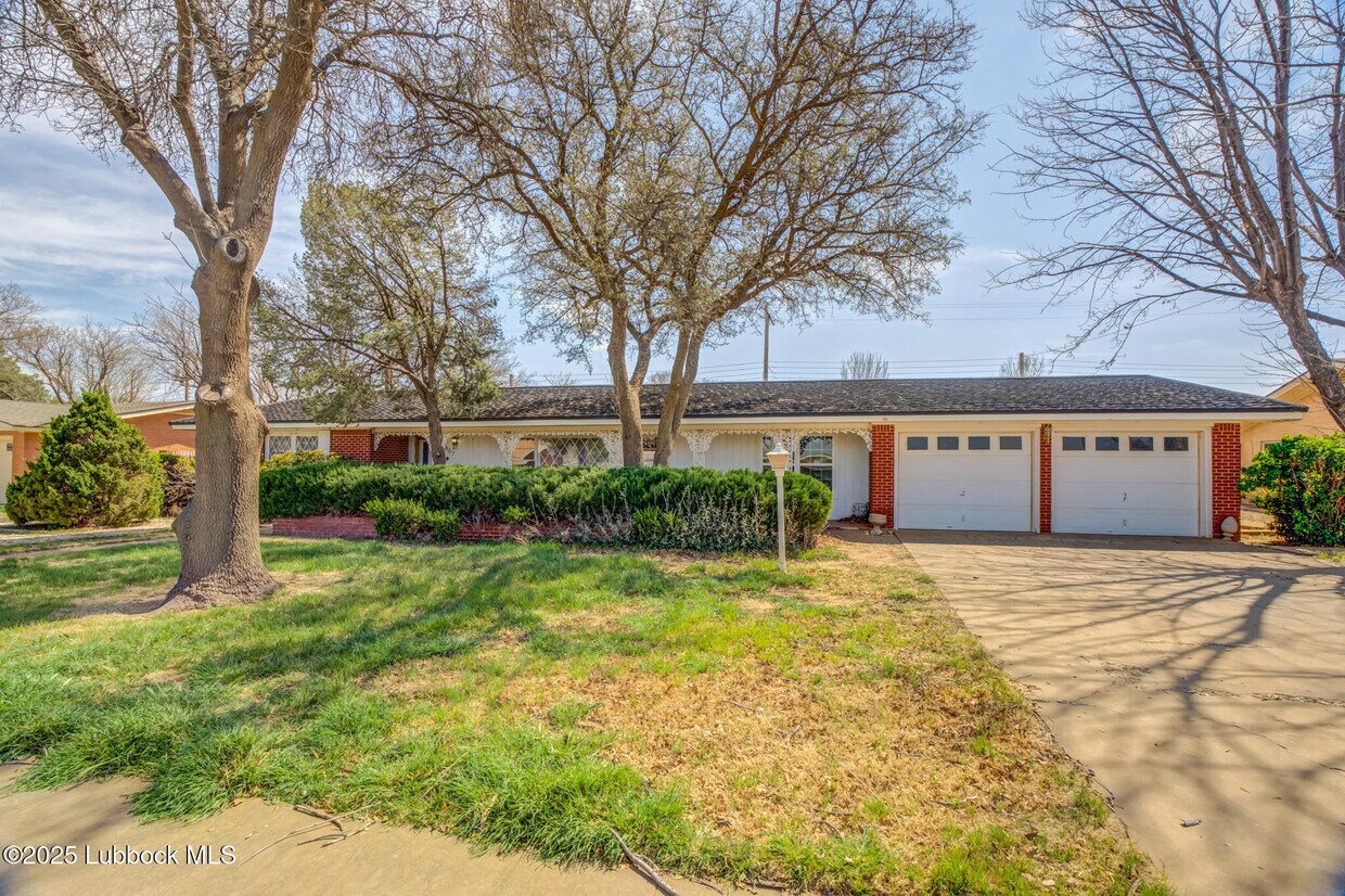Foto principal - 807 7th St