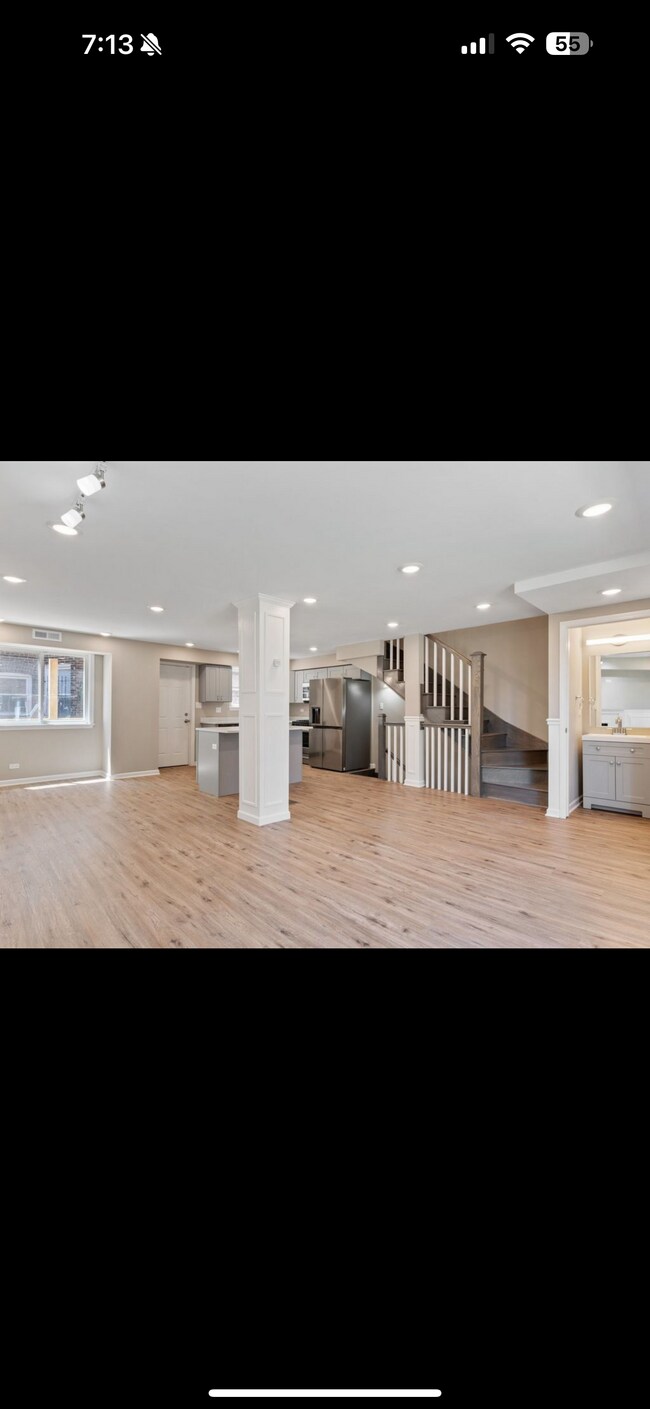Foto del edificio - 8325 S Ingleside Ave