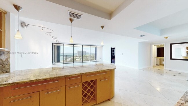 Building Photo - 11113 Biscayne Blvd