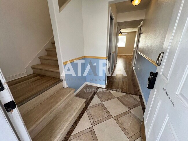 Foto del edificio - 1423 Salvia Pl