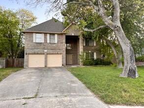 Building Photo - Room in Single Family Home on Fort Grant Dr