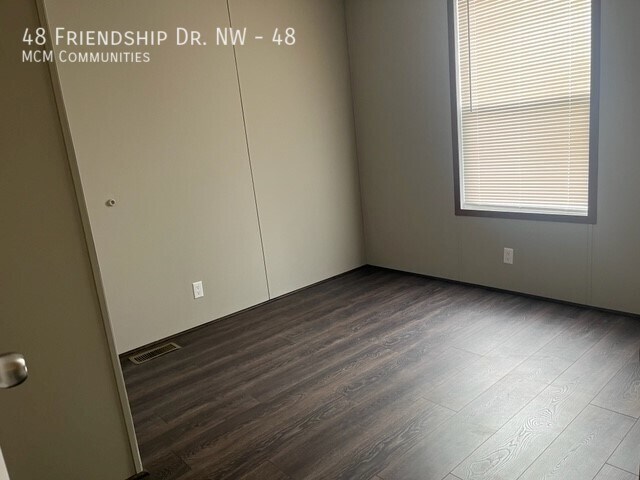Foto del edificio - AVAILABLE NOW! 3bed/2bath - Will Sell Fast!