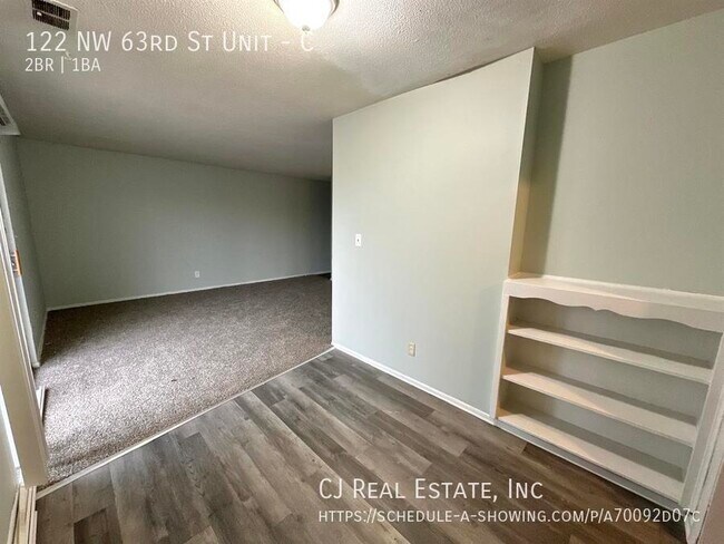 Foto del edificio - 122 NW 63rd St