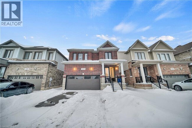 Building Photo - 212 Leslie Davis St