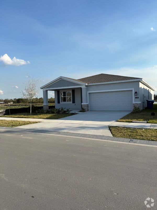 Building Photo - 1281 Deepwater Cir