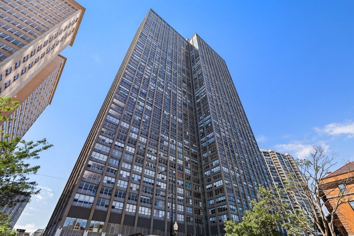 Primary Photo - 2 br, 2 bath Condo - 655 W Irving Park Rd ...