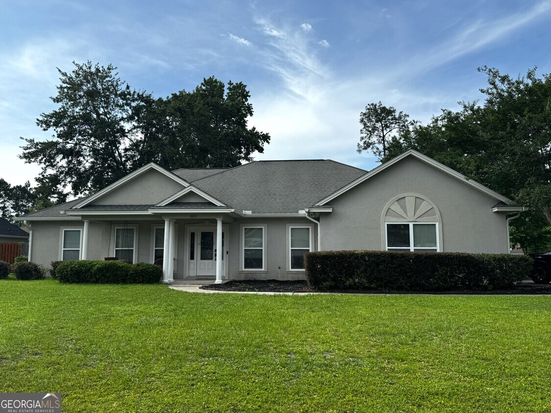 Foto principal - 103 Monticello Dr