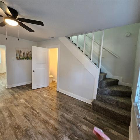 Foto del edificio - 222 W Woodin Blvd