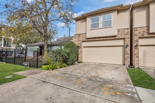 Foto del edificio - 5740 Petty St