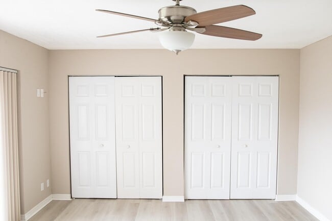 Photo - 70 Lake Arbor Dr Townhome