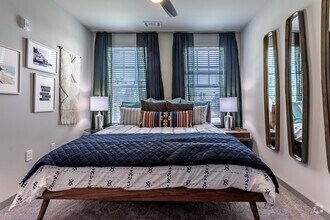 2BR, 2BA - 1020 SF - The Address Galleria