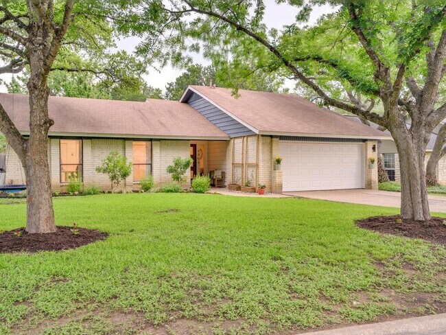 Foto del edificio - 4908 Dry Oak Trail