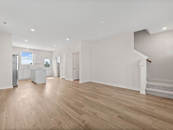 Foto del edificio - 2705 Fordham St