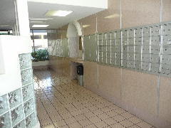 Building Photo - To register for the showing time, note the 4 digit code: 5766 and click "APPLY NOW."(mobile:orang...