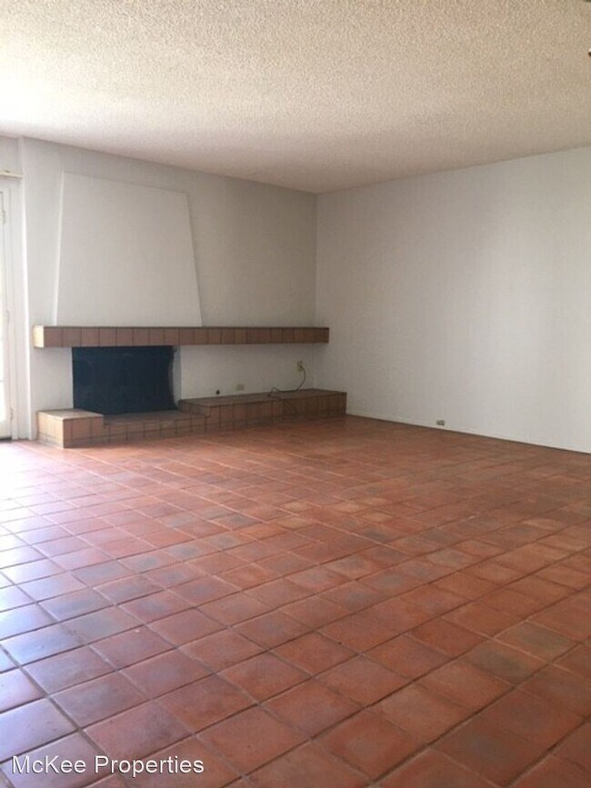 Foto del edificio - 3 br, 1.5 bath House - 4105 Loma Riviera Lane