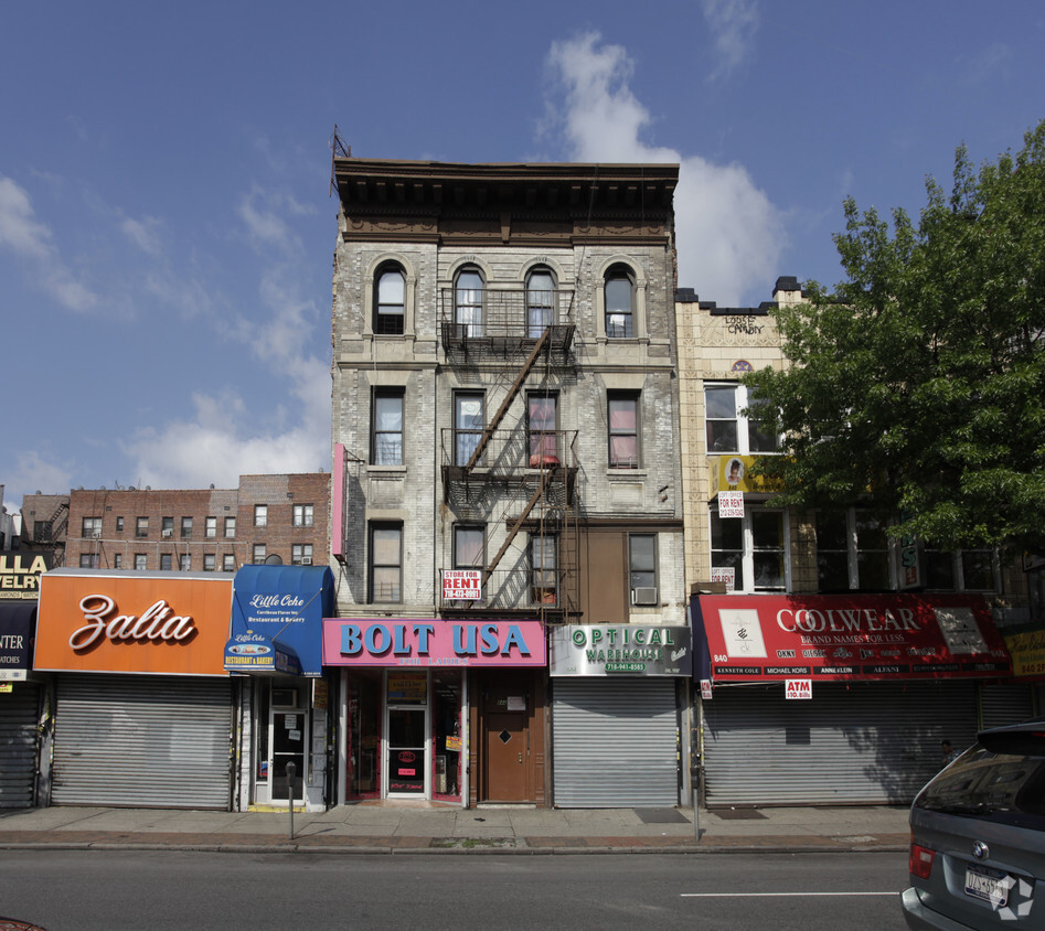 Building Photo - 844 Flatbush Ave