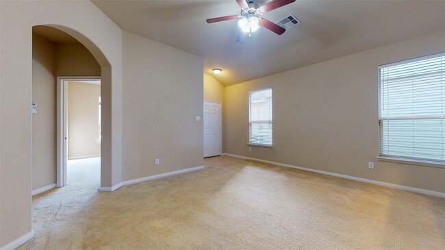 Building Photo - 14010 Cypress Meadows Dr