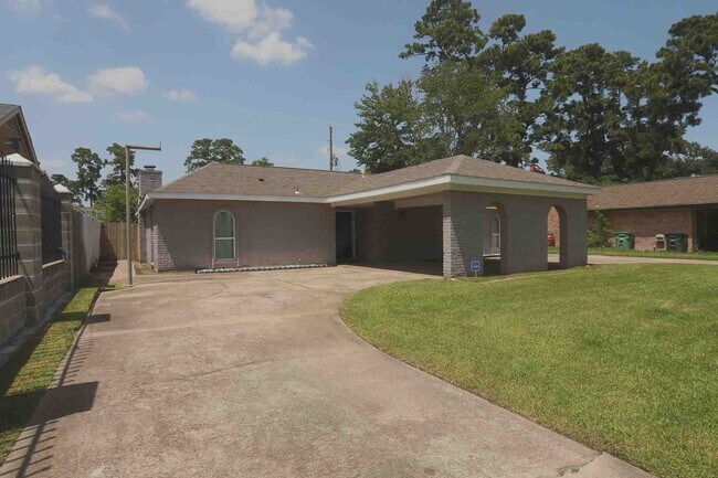Foto del edificio - 6703 Winfield Rd