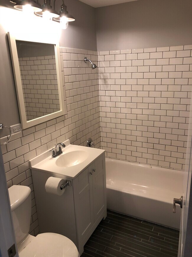 New bathroom - 2446 Aldrich Ave S