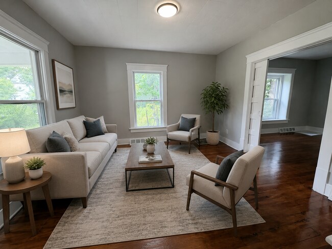 Building Photo - Large 5-Bedroom Akron Rental with Formal Dining Room and Full Basement