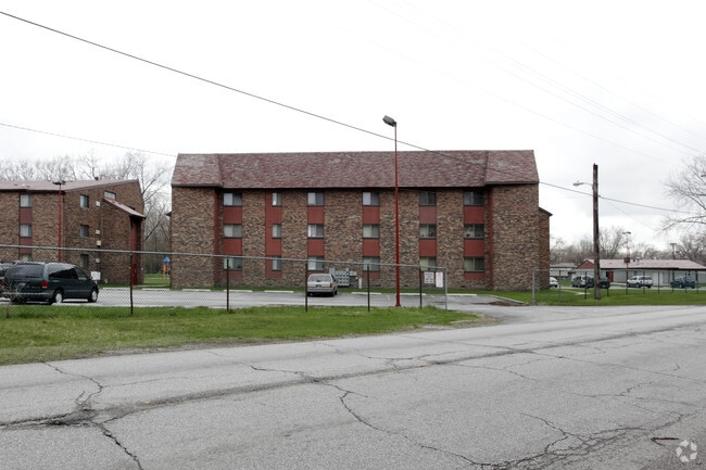 Rosewood Apartments Gary In Building Photo Rosewood Apartments