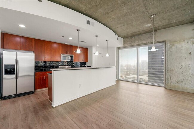Foto del edificio - 361 17th NW St
