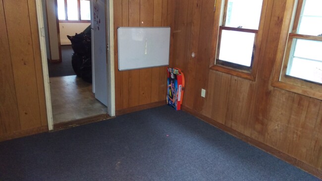 Building Photo - 467 Harrel St