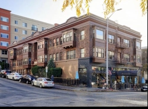 Building Photo - Snyder/Duke Apts - 2 bedrooms