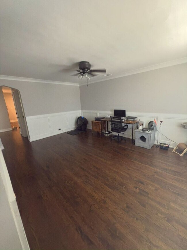 Foto del edificio - 9220 S Loomis St