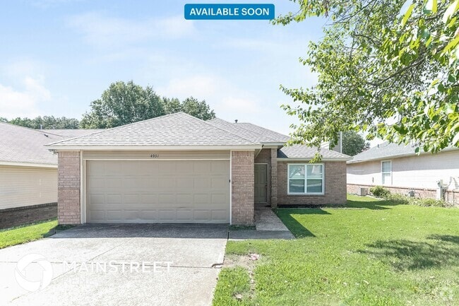 Building Photo - 4931 Chamberlain Ln