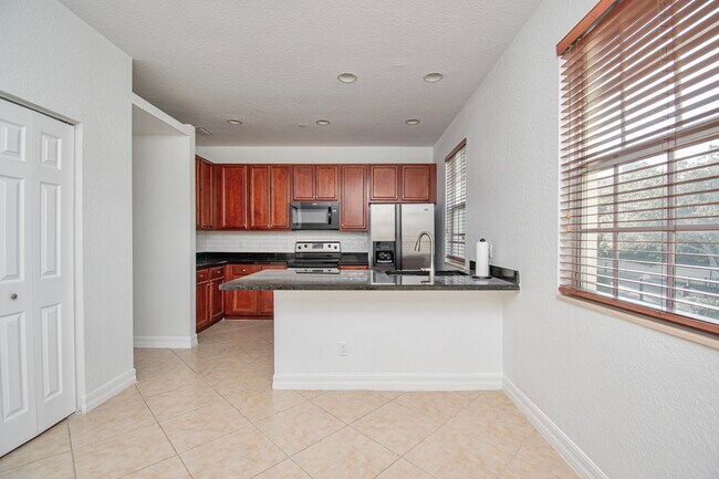 Foto del edificio - 1833 NW 12th St