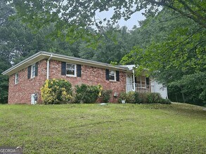 Building Photo - 6271 Mountain Ct SE