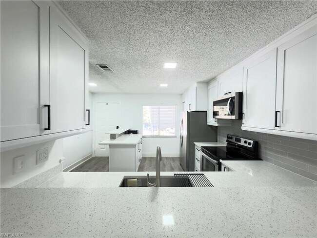 Foto del edificio - 3451 County Barn Rd