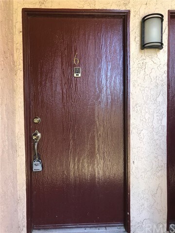Foto del edificio - 700 W La Veta Ave