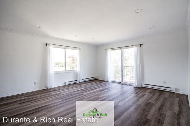 Foto del edificio - 2 br, 2 bath House - 10640 N Ivy Ct