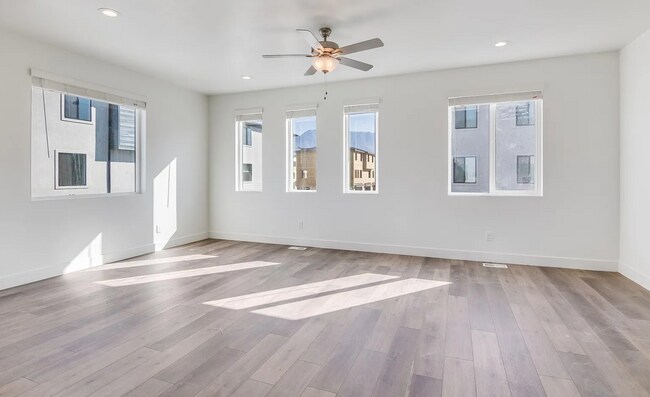 Building Photo - Views - Views - Views!! 4 Bedroom Modern T...