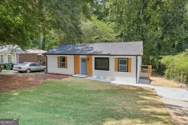 Building Photo - 2909 Diana Dr SW