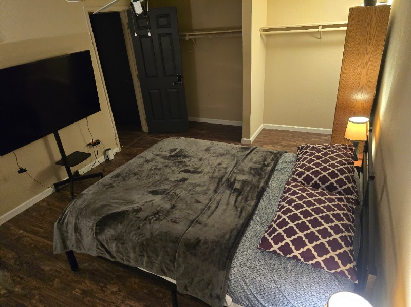 Photo - 825 Tilden Ave (Kent, WA)