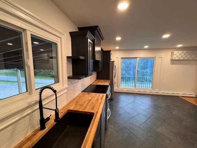 Building Photo - 23 Wolz Rd