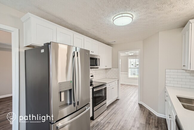 Building Photo - 665 Thorn Brook Ridge, Bethlehem, GA, 30620
