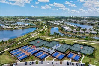 Building Photo - 7289 Saona CT