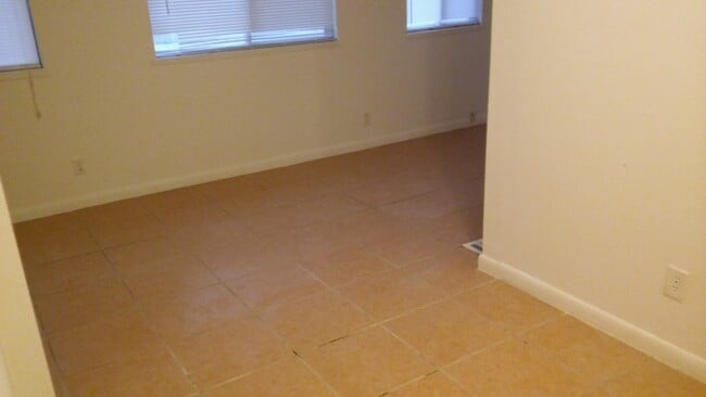 Building Photo - 145 W Voorhis Ave