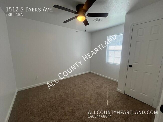 Foto del edificio - Completely updated 2bed 1 bath in OKC!